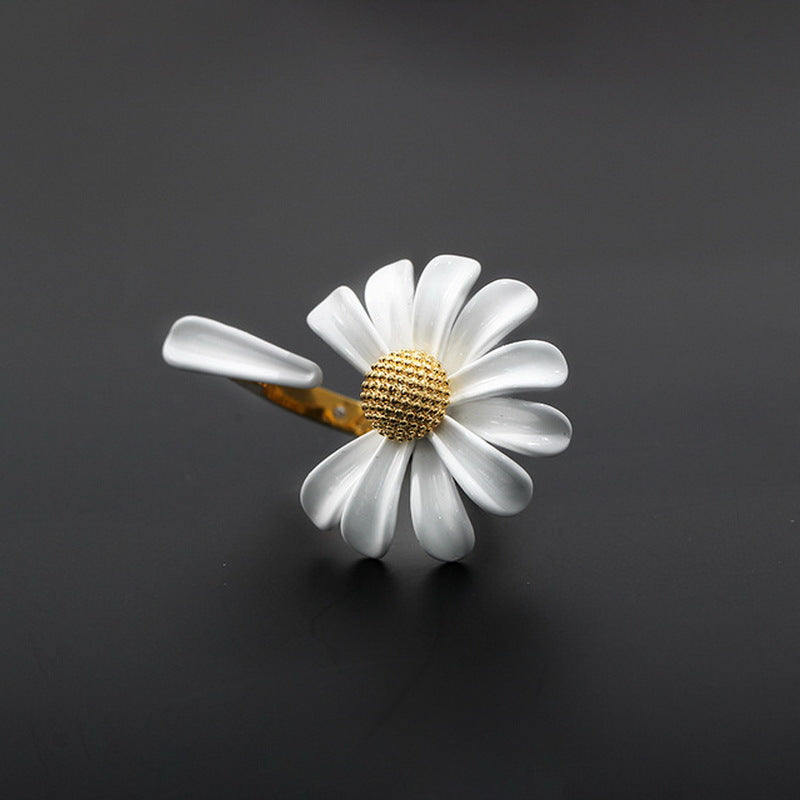 Blooming Daisy Open Ring