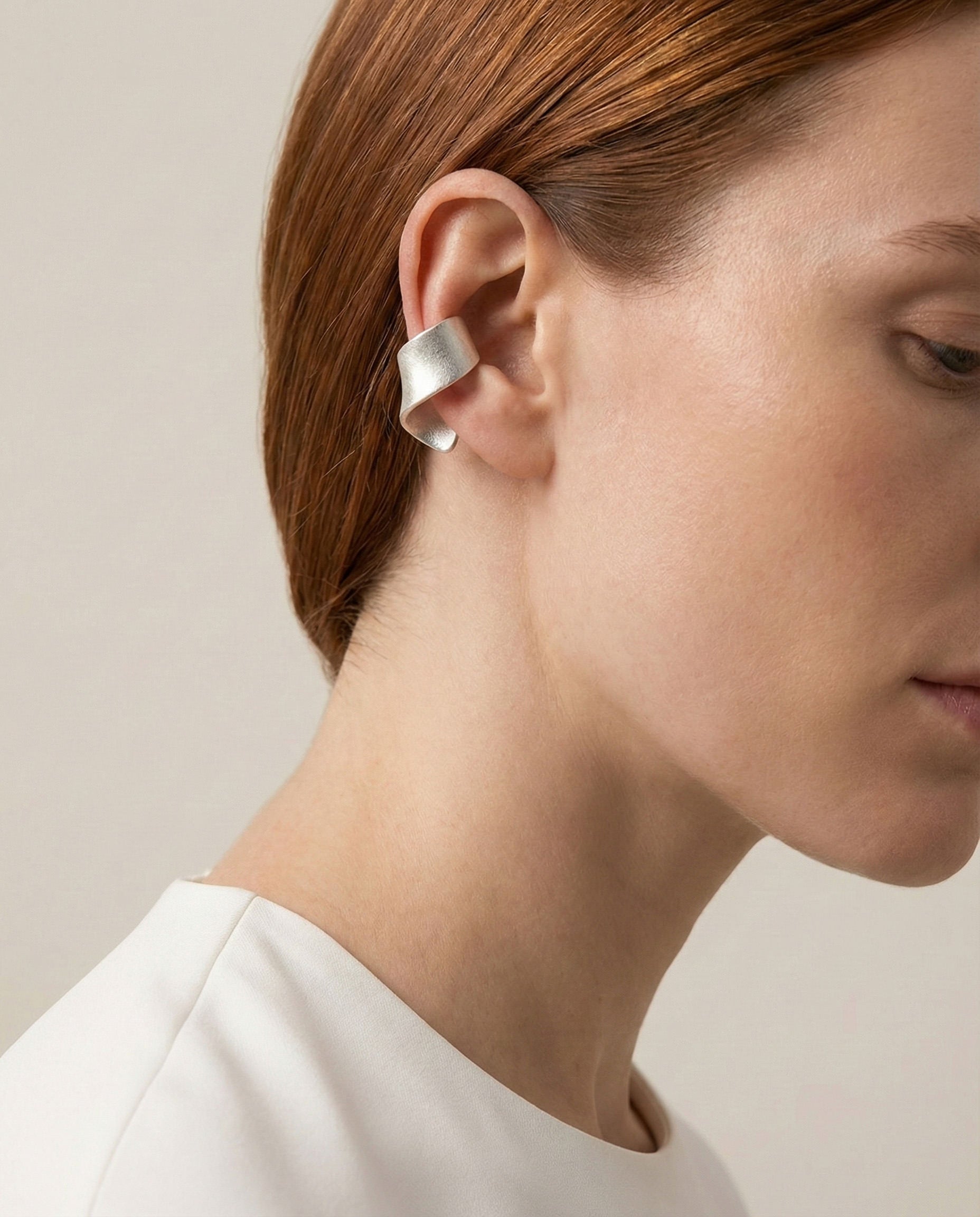 Soft Arc No-Pierce Ear Cuff