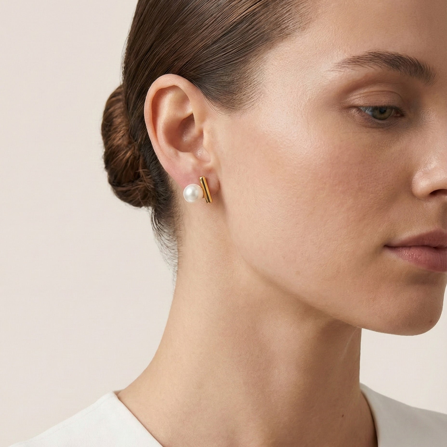 Pearl Line Studs