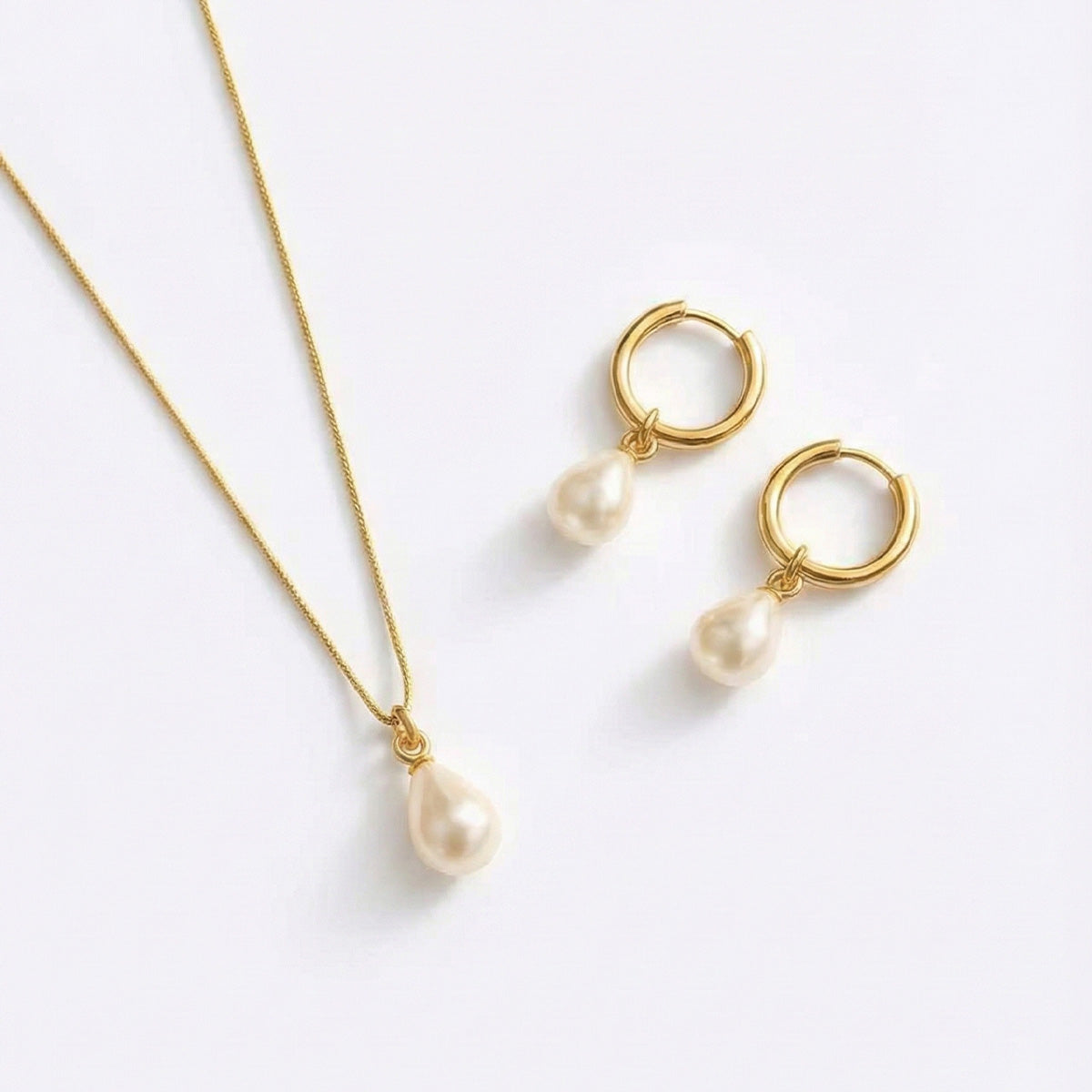 Elegance Droplet Pearl Set